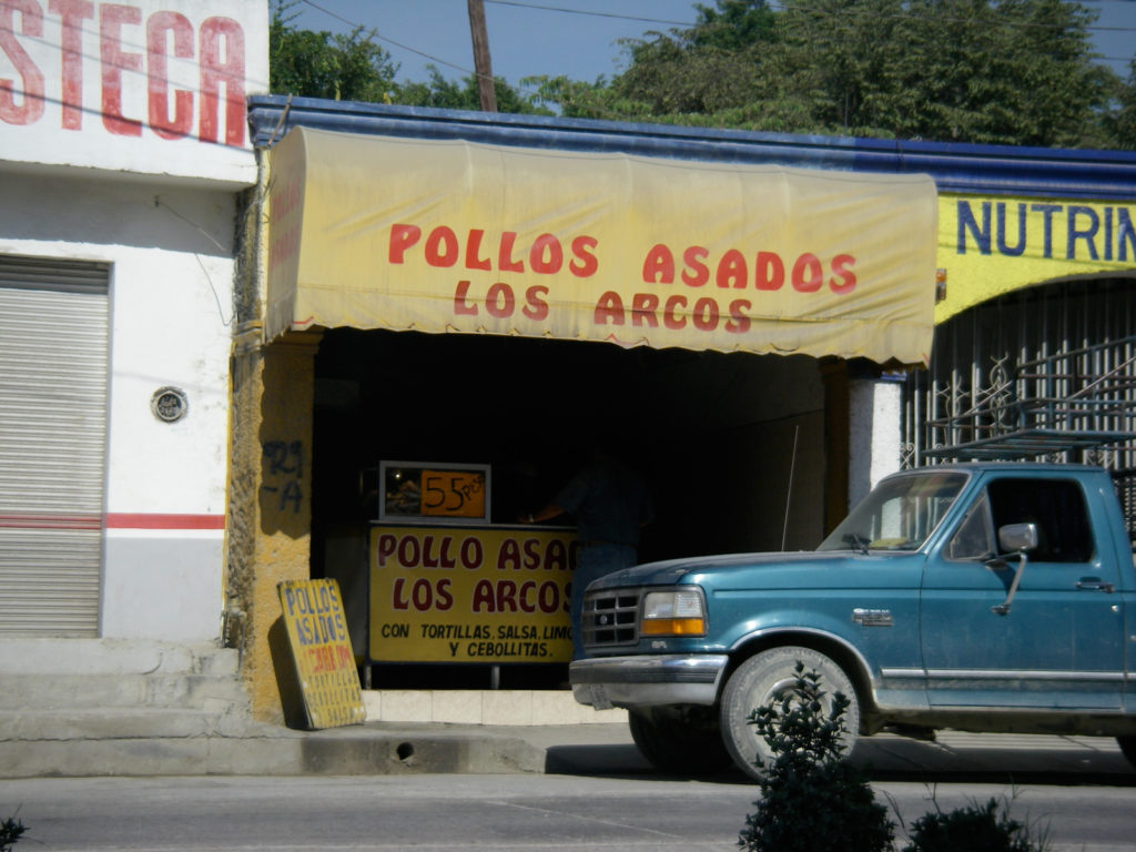 Yep, you read that right -- con tortillas, salsa, limon, y cebollitas. Killer deal.