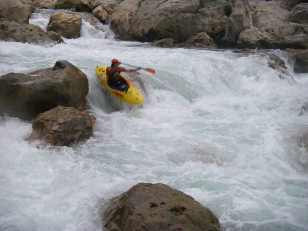 Jeff Hazboun in one of the bigger rapids of the Santa Maria.